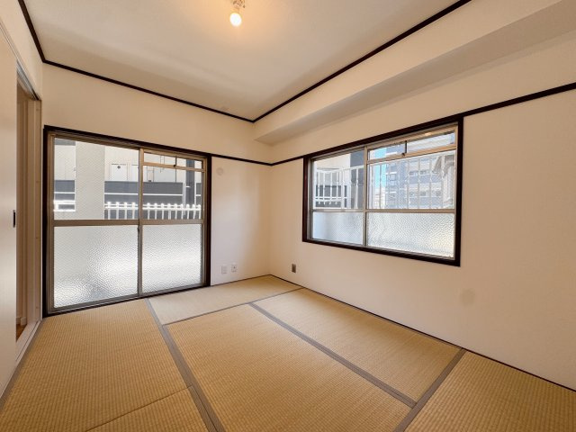 オーク小倉の和室
