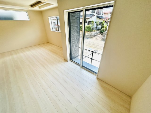 千葉市若葉区千城台南１丁目の居間・リビング