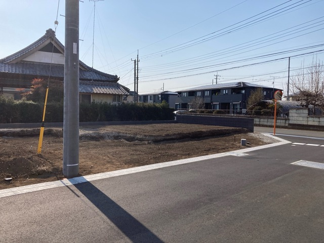 下野市上大領　新築戸建8の前面道路含む現地写真