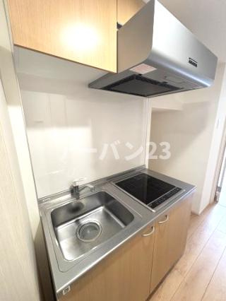 東村山市萩山町４丁目のアパートのキッチン