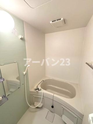東村山市萩山町４丁目のアパートの浴室