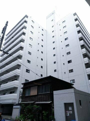 秀和日本橋箱崎レジデンスの外観