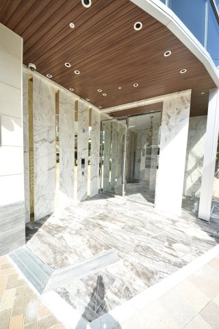 VillaMaria布引のエントランス