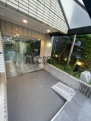 エクセル1のロビー