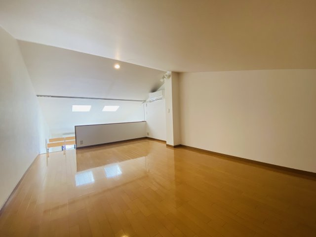 アソシア菅原のその他