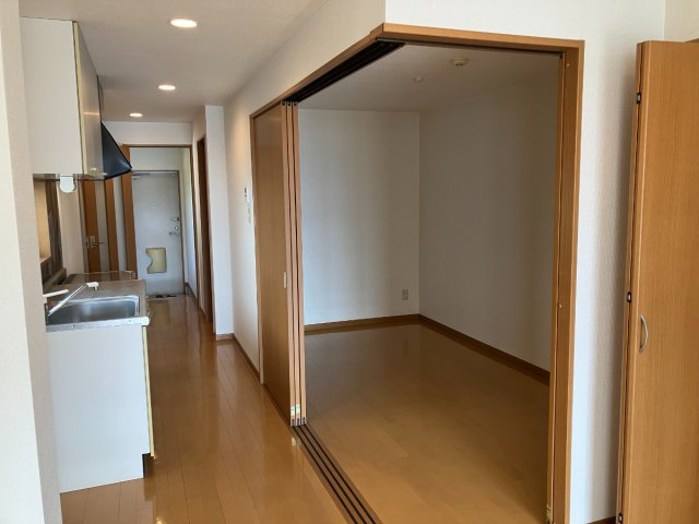アソシア菅原の洋室