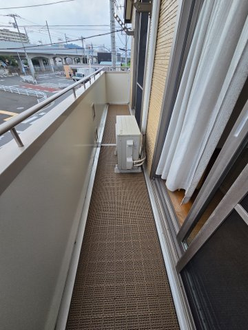 大丸貸家のバルコニー