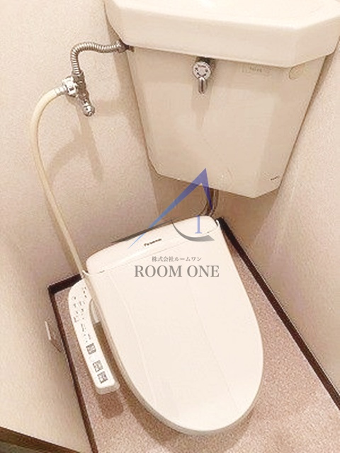 パラッツォカメリアのトイレ|トイレです。