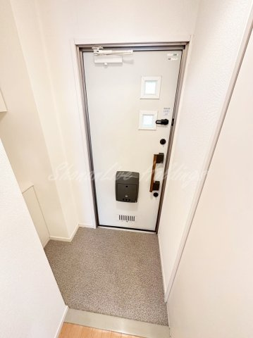 グランジュテの玄関|シューズボックス付き♪