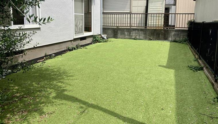 東玉川戸建の庭