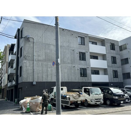 【駐車場】TERRACE　SOEN