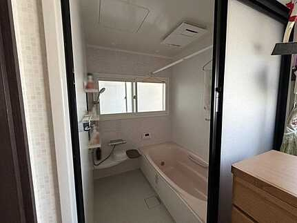 南区堀越３丁目の浴室