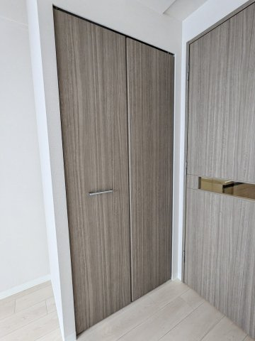 エムブイインプ新大阪の収納