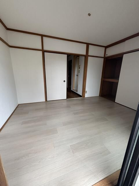 小宮ハイツ三番館の居間・リビング
