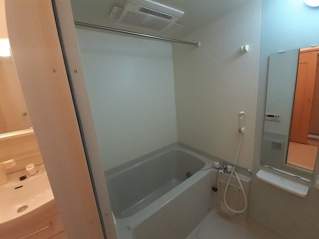 グリーンヒルガーデンＣの浴室|お風呂です
