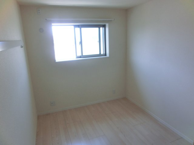 Sha Maison regaloの洋室|こちらは同物件別部屋の写真となります。