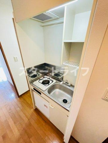 大阪市淀川区東三国４丁目の賃貸マンションのキッチン