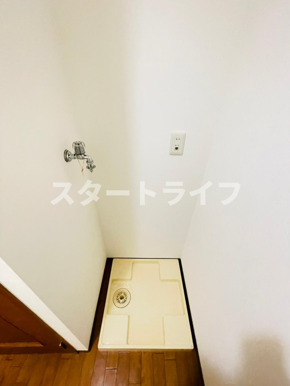 大阪市淀川区東三国４丁目の賃貸マンションの洗面所