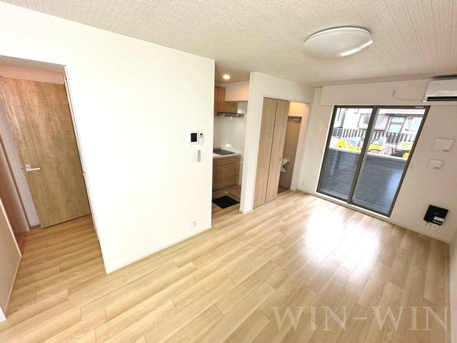 フィグ新栄 Ⅰの居間・リビング|イメージ（同施工会社同一モデルの写真です）