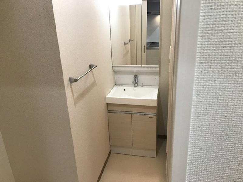 フジパレス山之内Ⅷ番館の独立洗面台|フジパレス山之内Ⅷ番館　独立洗面台
