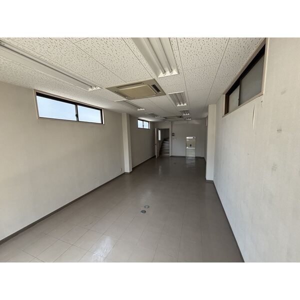 大阪市阿倍野区阪南町５丁目の店舗事務所の内装