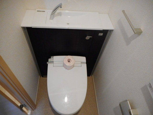 温水洗浄便座機能付き♪