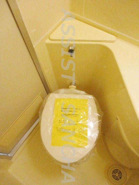 三軒茶屋アサカハイツB棟のトイレ