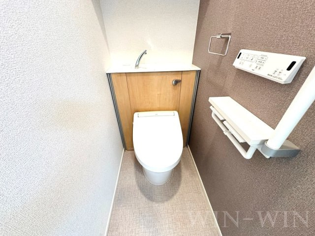 フィグ新栄 Ⅰのトイレ|イメージ（同施工会社同一モデルの写真です）