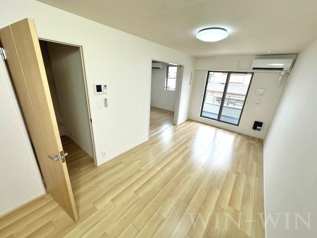 フィグ新栄 Ⅰの居間・リビング|イメージ（同施工会社同一モデルの写真です）