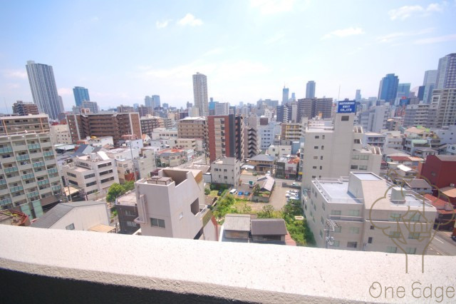 エスリード梅田北のバルコニー