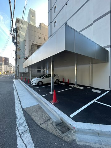 パルティール金山アネックス　名古屋市賃貸　仲介手数料無料の駐車場