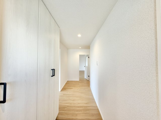 三旺マンション城山の玄関
