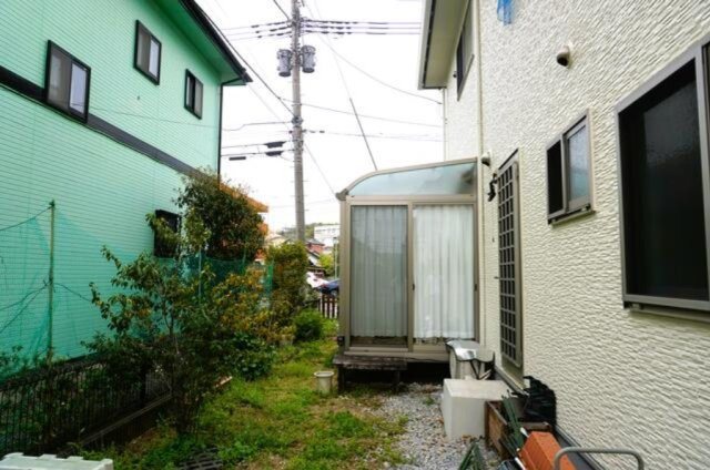 太田市 東長岡町（韮川駅） 2階建 ４ＬＤＫの庭
