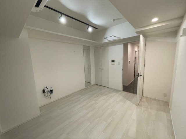 IARIM車道　名古屋市賃貸　仲介手数料無料の居間・リビング