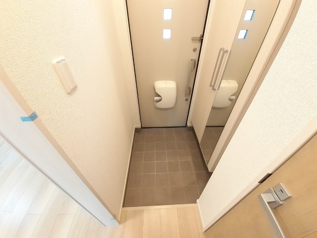 プラム江坂の玄関|玄関