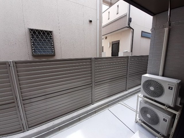 プラム江坂のバルコニー|バルコニー