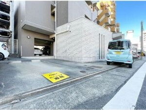 S-FORT金山の駐車場|駐車場があるので、車を買う予定の方も安心です