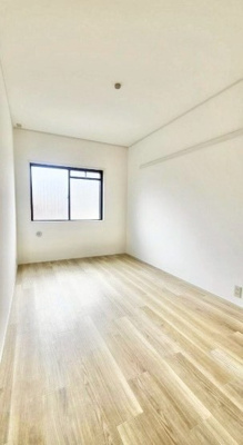 【子供部屋】 | 北桜塚パークハイム | エイブル売買事業部では、箕面市・豊中市・吹田市・池田市・茨木市・高槻市の北摂エリア全域で、物件のご紹介を致しております。北摂エリアにて購入物件をお探しの際は、当社までお問合せ下さいませ。