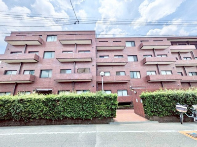 【外観】 | 北桜塚パークハイム | こちらのサイトに掲載されている全ての物件が、当社にてご紹介可能です！気になる物件がありましたら、弊社スタッフまでお気軽にお問合せ下さいませ。
