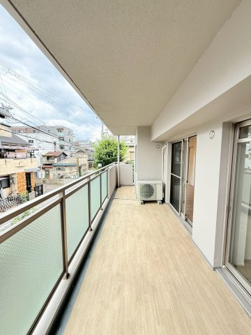 ペルル京都南　高倉通のバルコニー