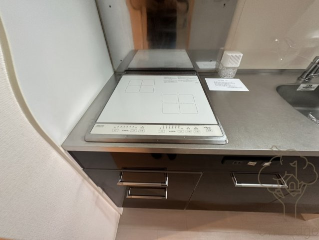 APRILE南森町のキッチン