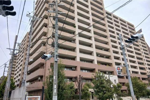キングススクエア北大阪パークフェリスⅠ番館