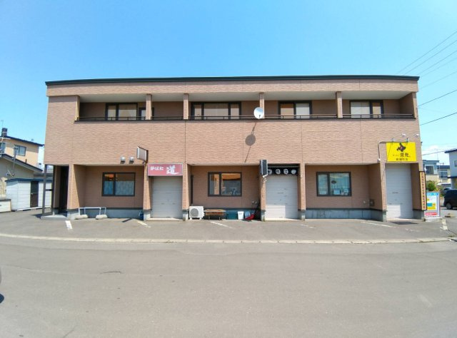 釧路町新開貸店舗・駐車場