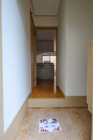 Sereno Rilassa (セレーノ リラッサ)の玄関|※同間取りの201号室のお写真です