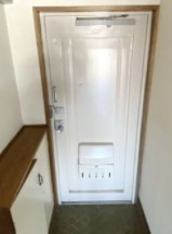 川崎市多摩区菅北浦２丁目の賃貸マンションの玄関