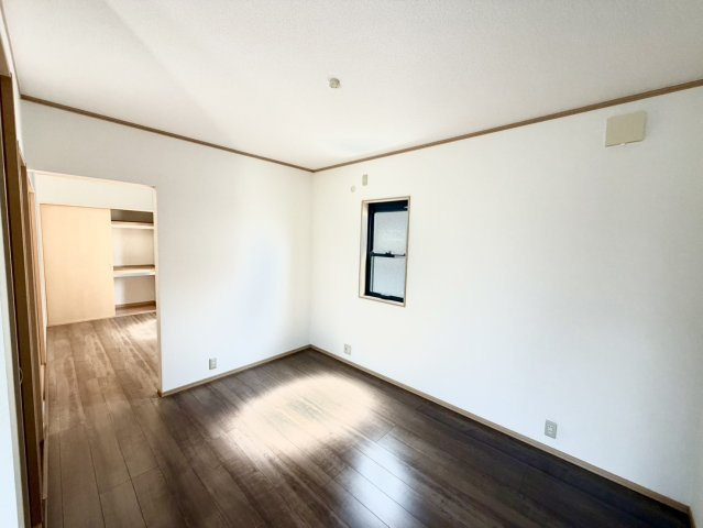 和歌山市有本　中古一戸建ての洋室