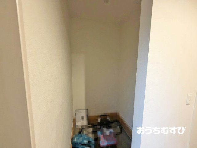 春日井市上条町1期(全1棟）の玄関