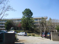 八千代市立大和田中学校まで274ｍ