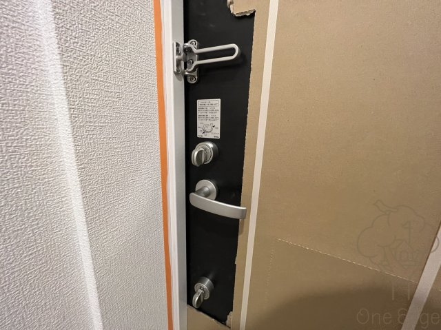 セレニテ天六リアンの玄関
