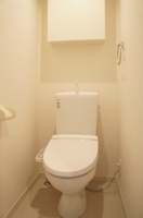 コンパクトで使いやすいトイレです